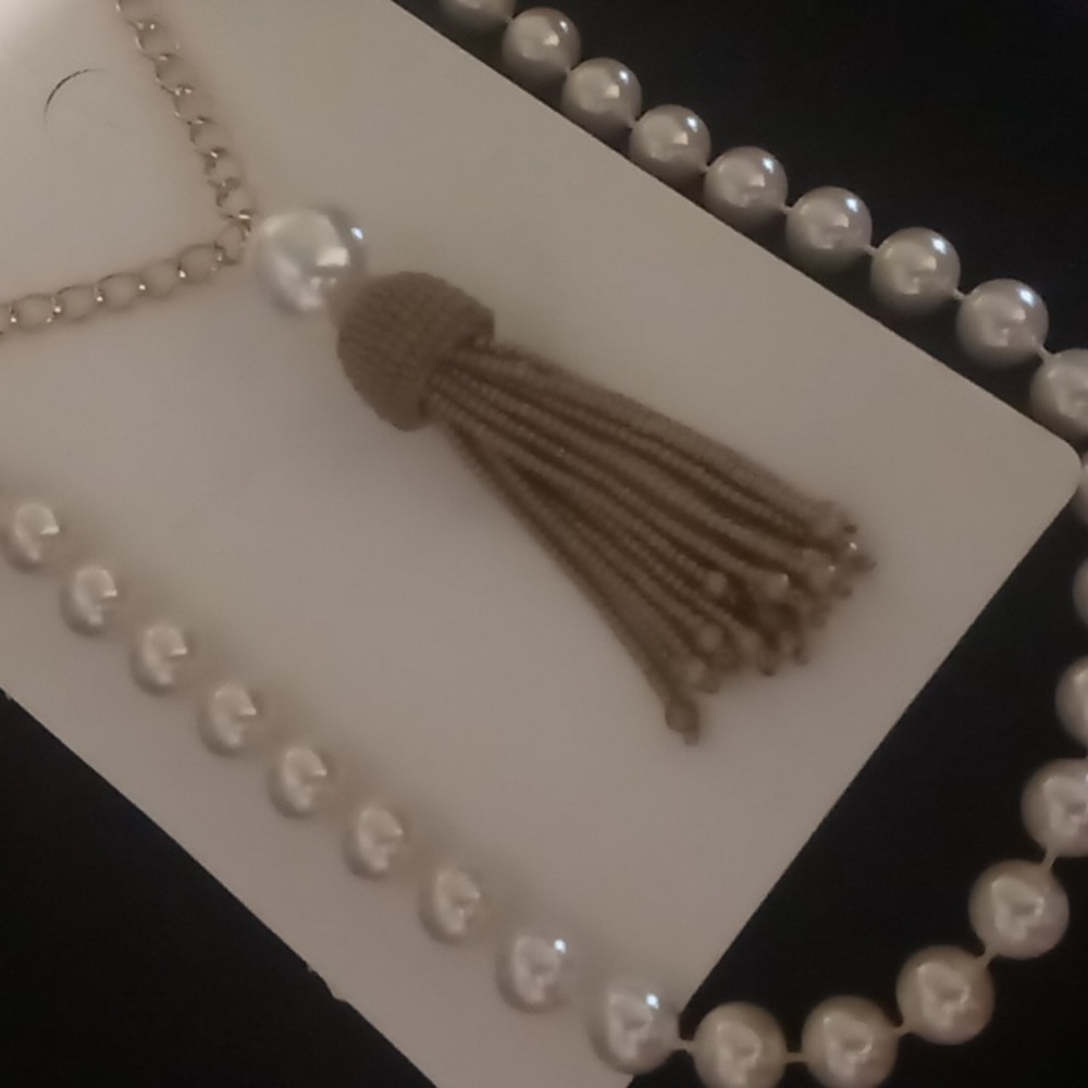 Marleylilly tassel & pearl beaded necklace. 2 necklaces layered nwt - Picture 3 of 8